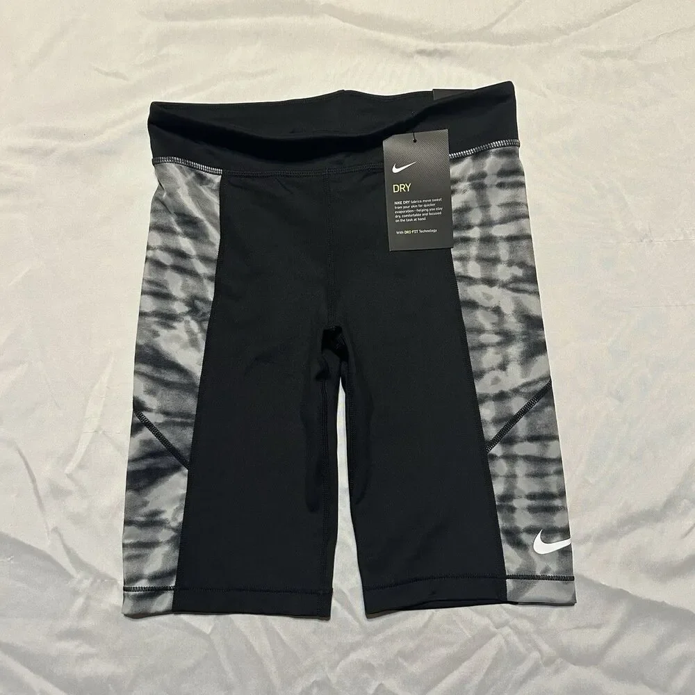 Nike Shorts Girls Large Black Gym Activewear New